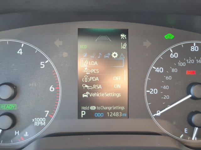 Used 2025 Toyota Corolla LE FWD image 11