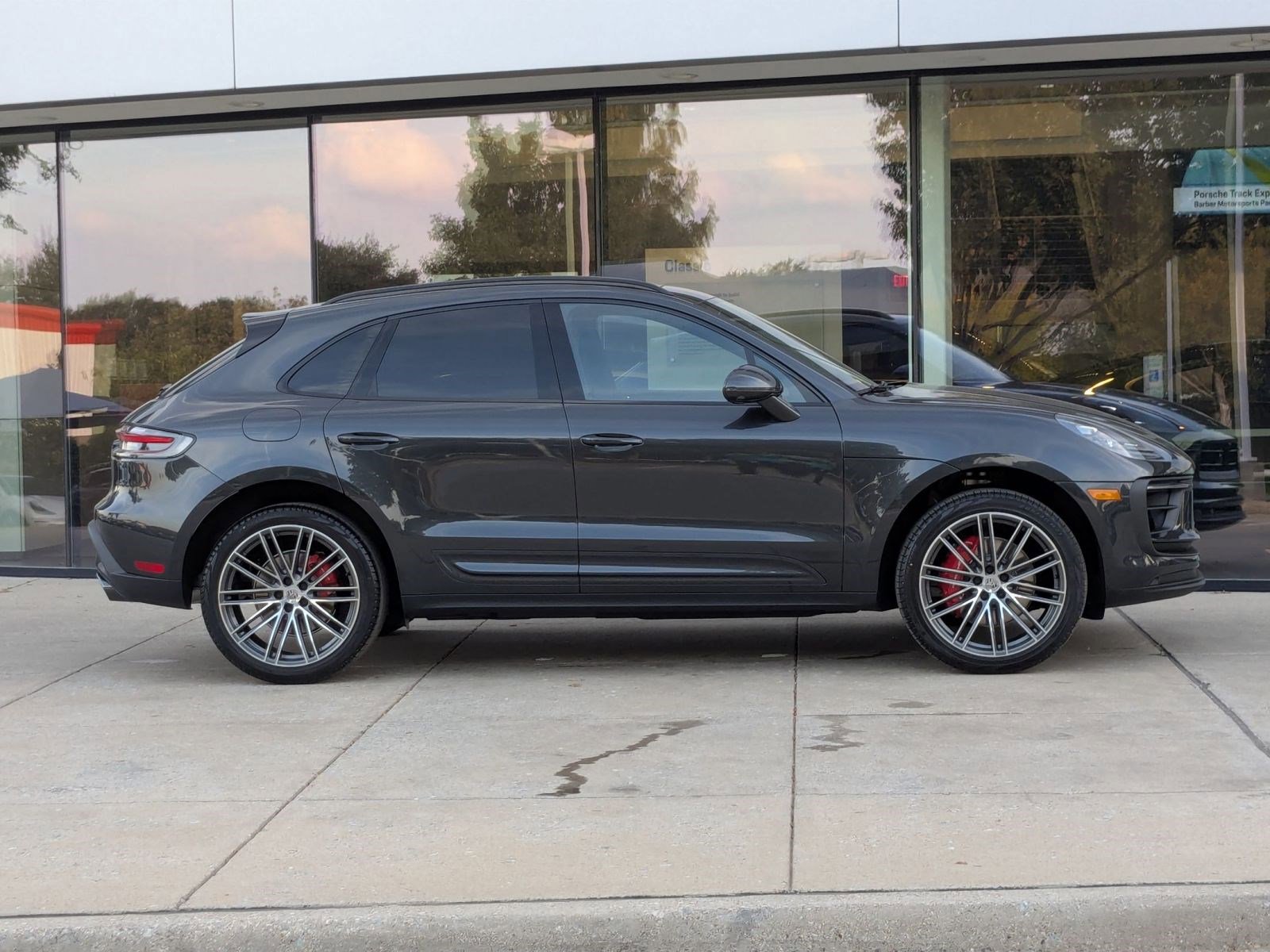 New 2026 Porsche Macan S image 8