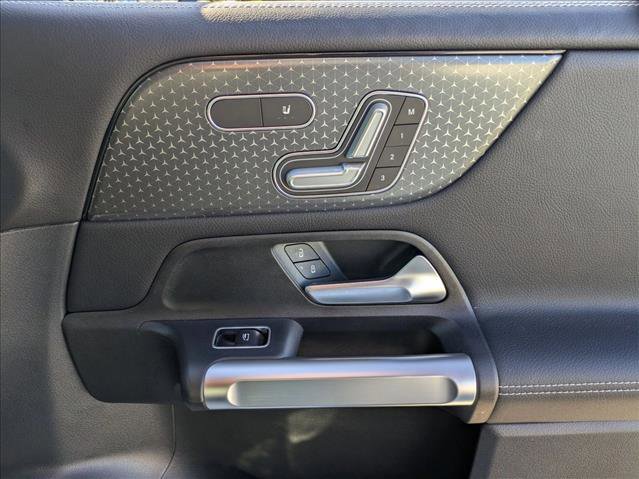 Certified 2025 Mercedes-Benz GLB 250 4MATIC image 21