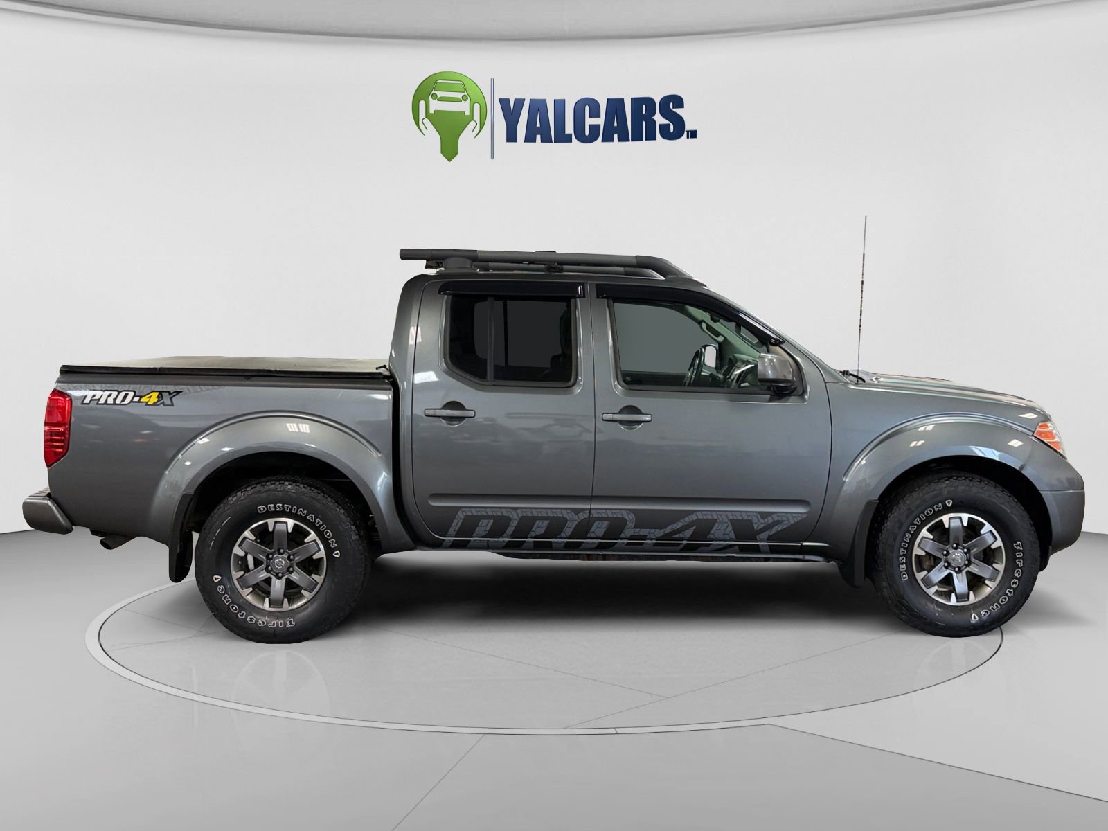 Used 2016 Nissan Frontier PRO-4X w/ Pro-4x Luxury Package AWD/4WD image 6