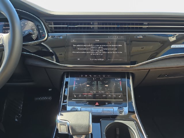 Used 2023 Audi Q8 Prestige w/ Prestige Package AWD/4WD image 23