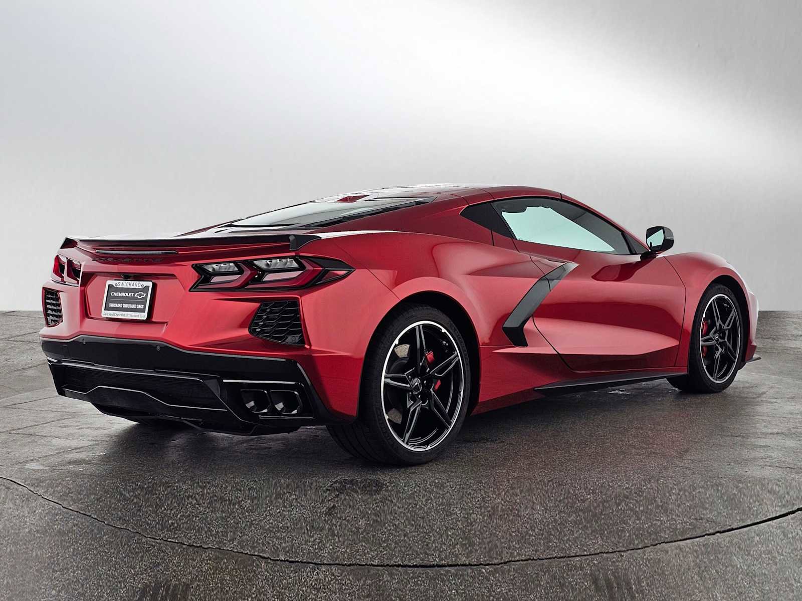 Used 2025 Chevrolet Corvette Stingray Coupe w/ 1LT image 3