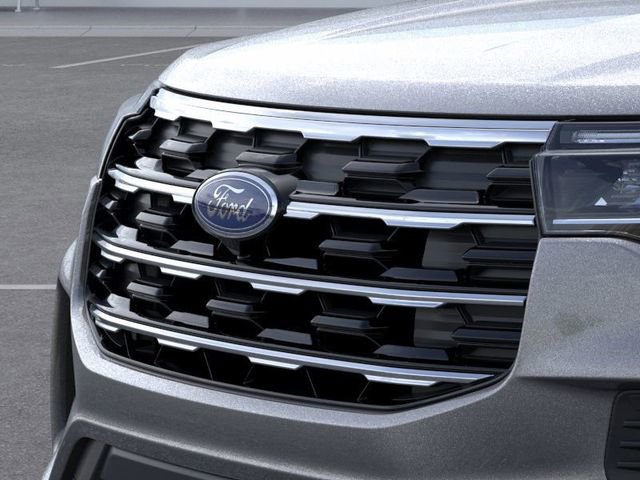 New 2025 Ford Explorer Active image 17