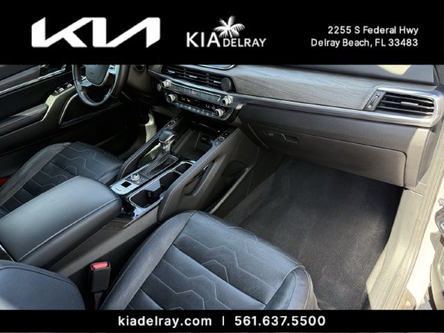 Certified 2022 Kia Telluride SX w/ SX Prestige Package AWD/4WD image 11
