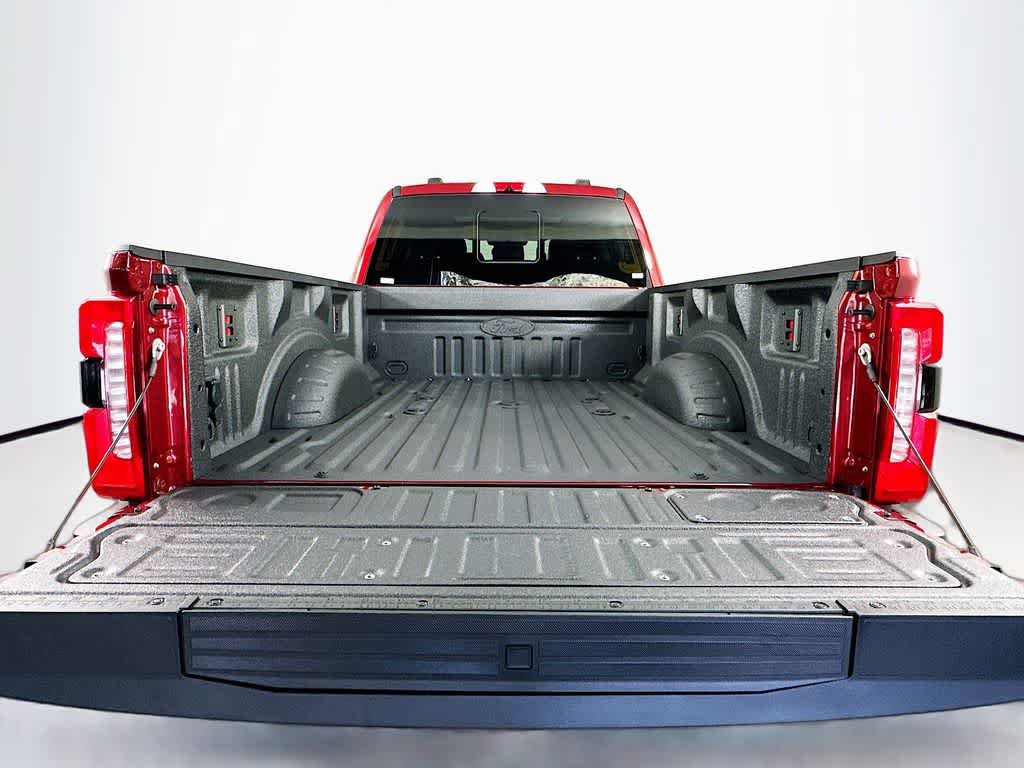 New 2026 Ford F250 Lariat w/ Black Appearance Package AWD/4WD image 21