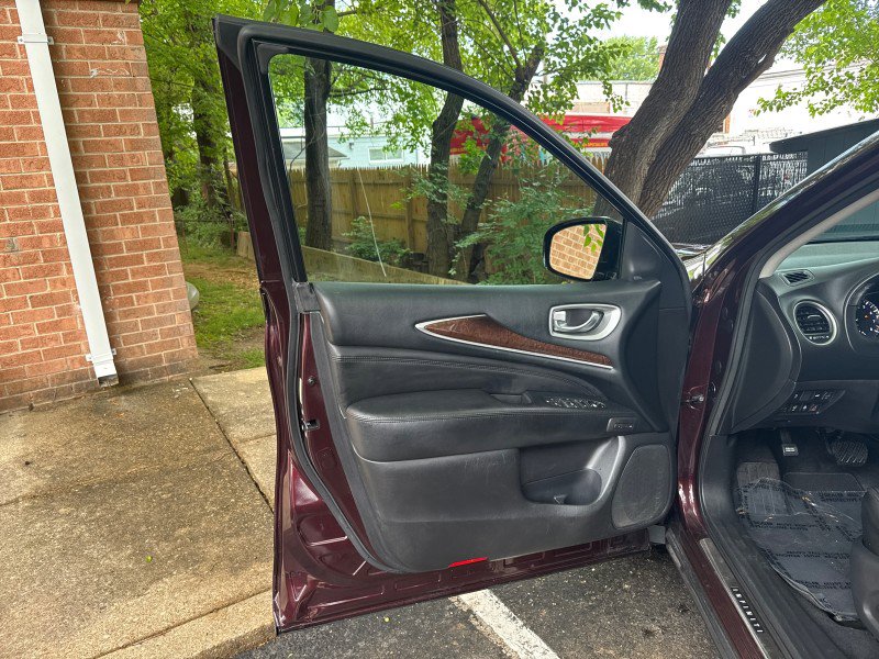 Used 2013 INFINITI JX35 AWD w/ Premium Pkg image 10