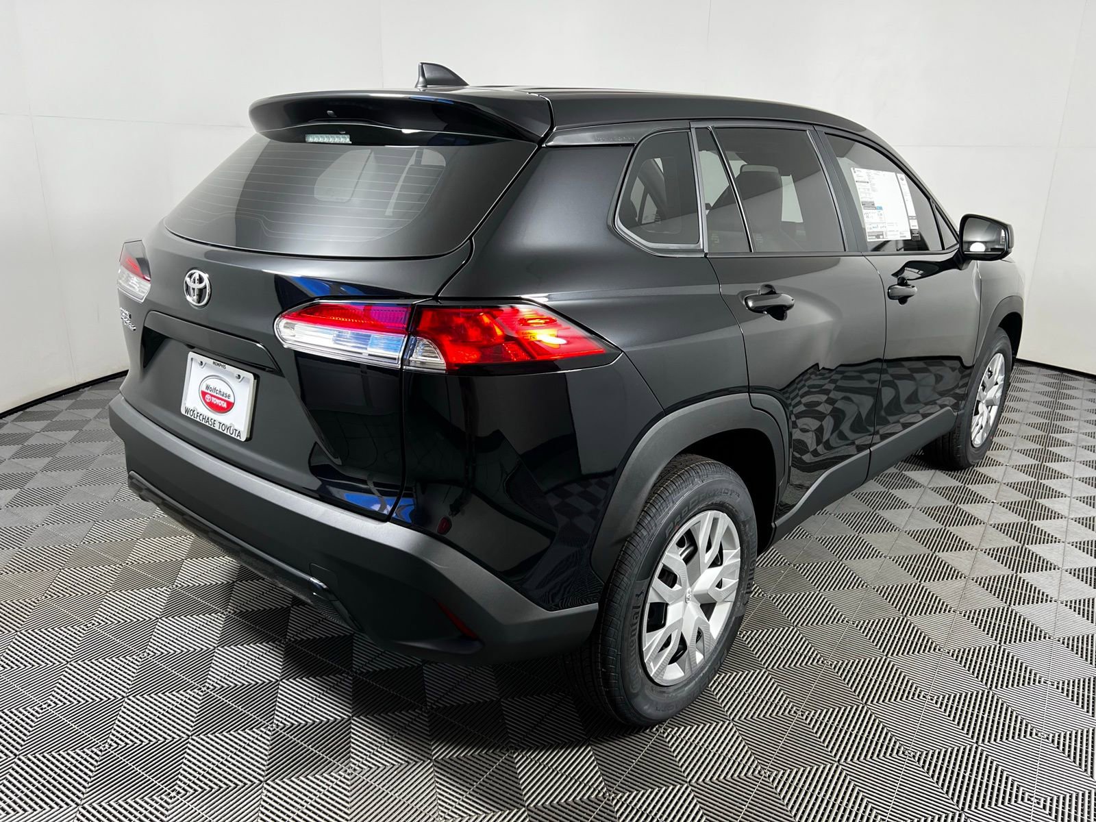 New 2026 Toyota Corolla Cross L image 5