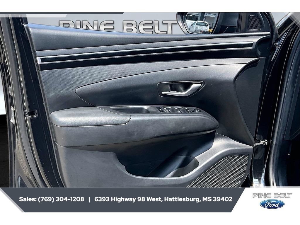 Used 2023 Hyundai Tucson SE FWD image 17
