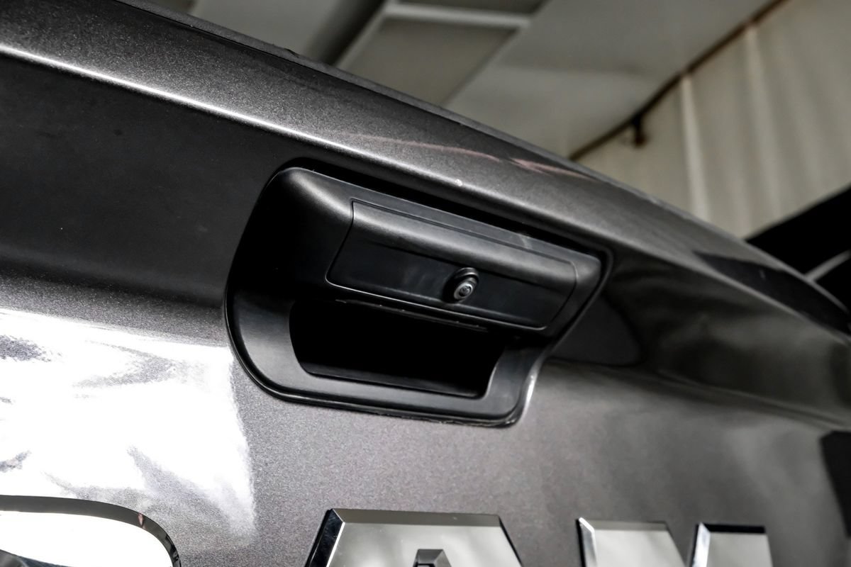 Used 2025 RAM 2500 Big Horn AWD/4WD image 46