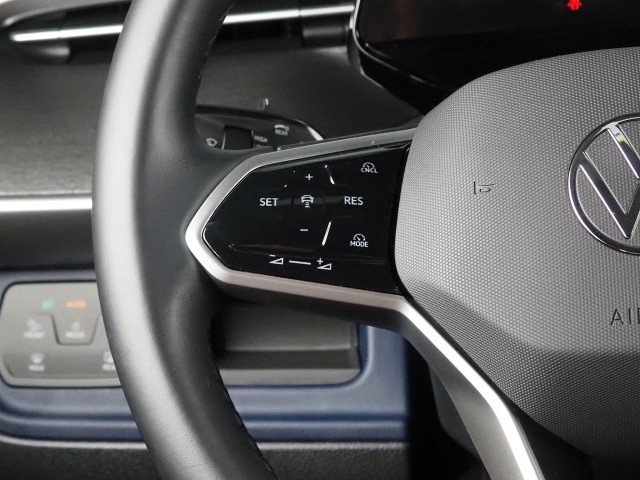 Used 2025 Volkswagen ID. Buzz Pro S image 20