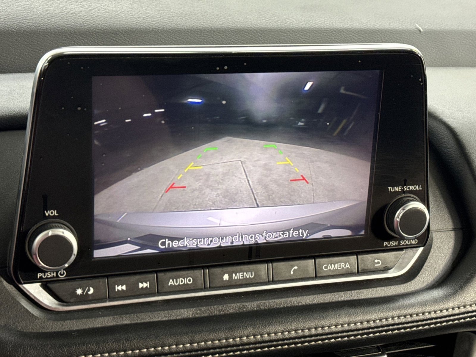 Used 2024 Nissan Rogue SV image 22