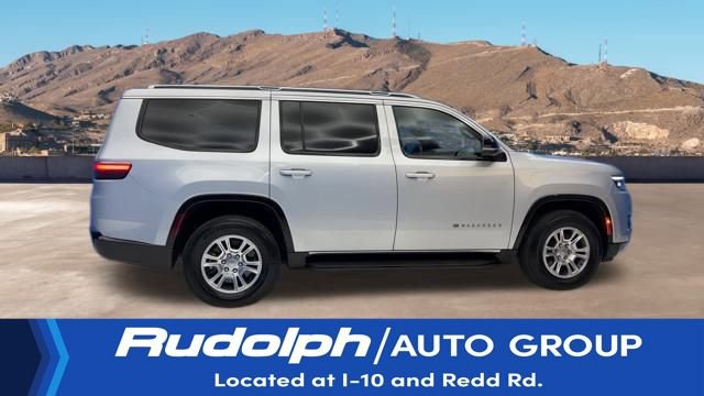 Used 2024 Jeep Wagoneer Base w/ HD Trailer Tow Package image 6