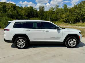 Used 2022 Jeep Grand Cherokee L Limited w/ Luxury Tech Group II AWD/4WD image 24