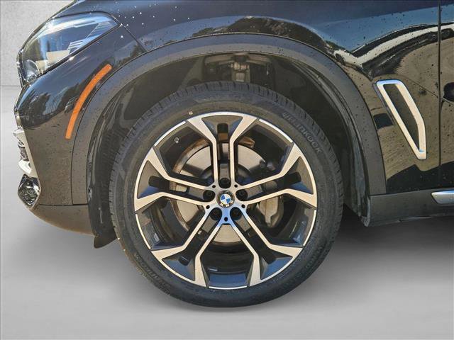 Used 2021 BMW X5 sDrive40i w/ Premium Package image 9