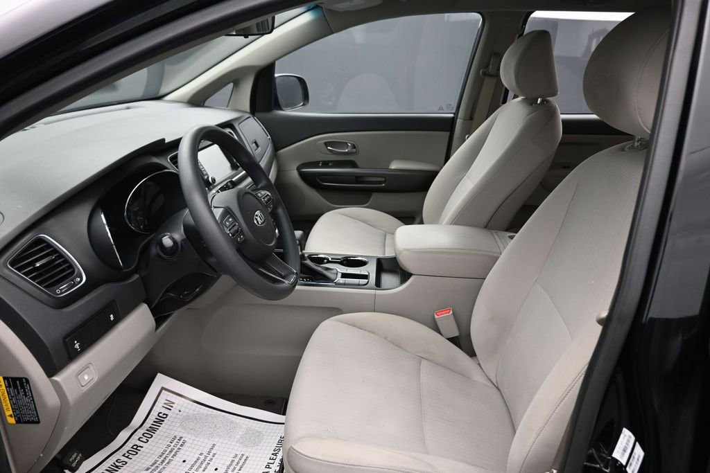 Used 2020 Kia Sedona L FWD image 11