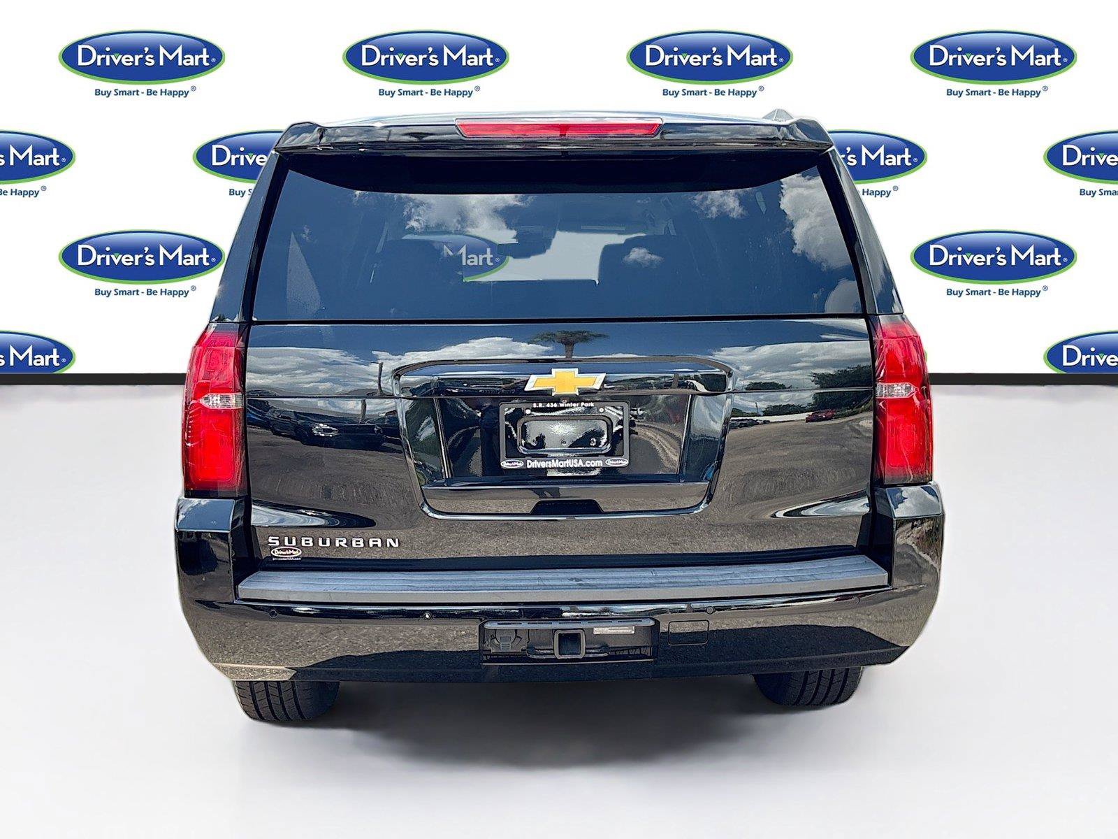 Used 2020 Chevrolet Suburban LT RWD image 6