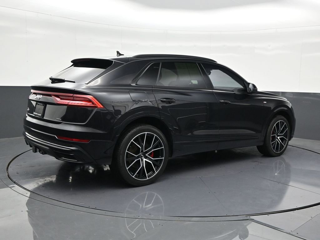 Used 2020 Audi Q8 Premium Plus w/ Premium Plus Package image 5