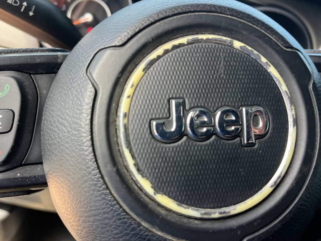 Used 2018 Jeep Wrangler Sport AWD/4WD image 25