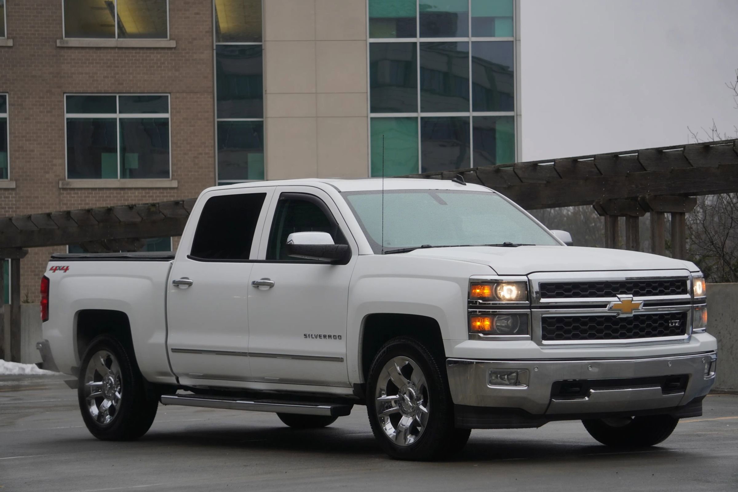 Used 2014 Chevrolet Silverado 1500 LTZ w/ LTZ Plus Package AWD/4WD image 8