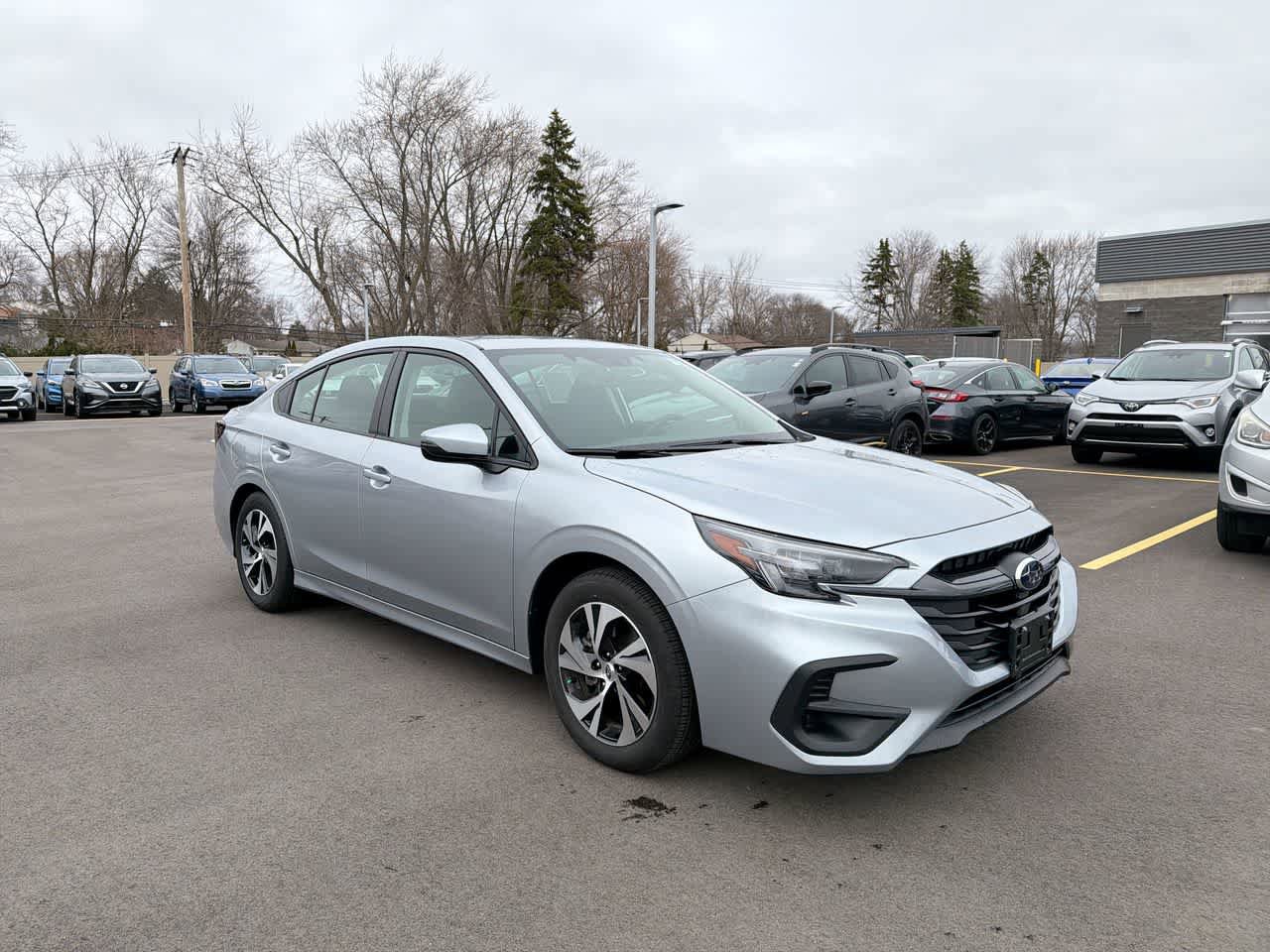 Certified 2025 Subaru Legacy Premium w/ Popular Package #1A AWD/4WD image 15