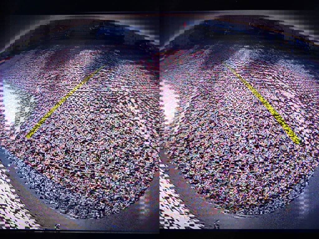 Used 2021 Volvo XC40 T5 R-Design w/ Protection Package Premier image 19