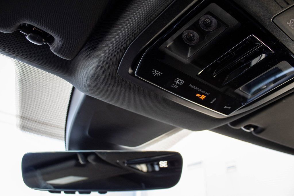 New 2025 Volkswagen Atlas Cross Sport SEL R-Line AWD/4WD image 43