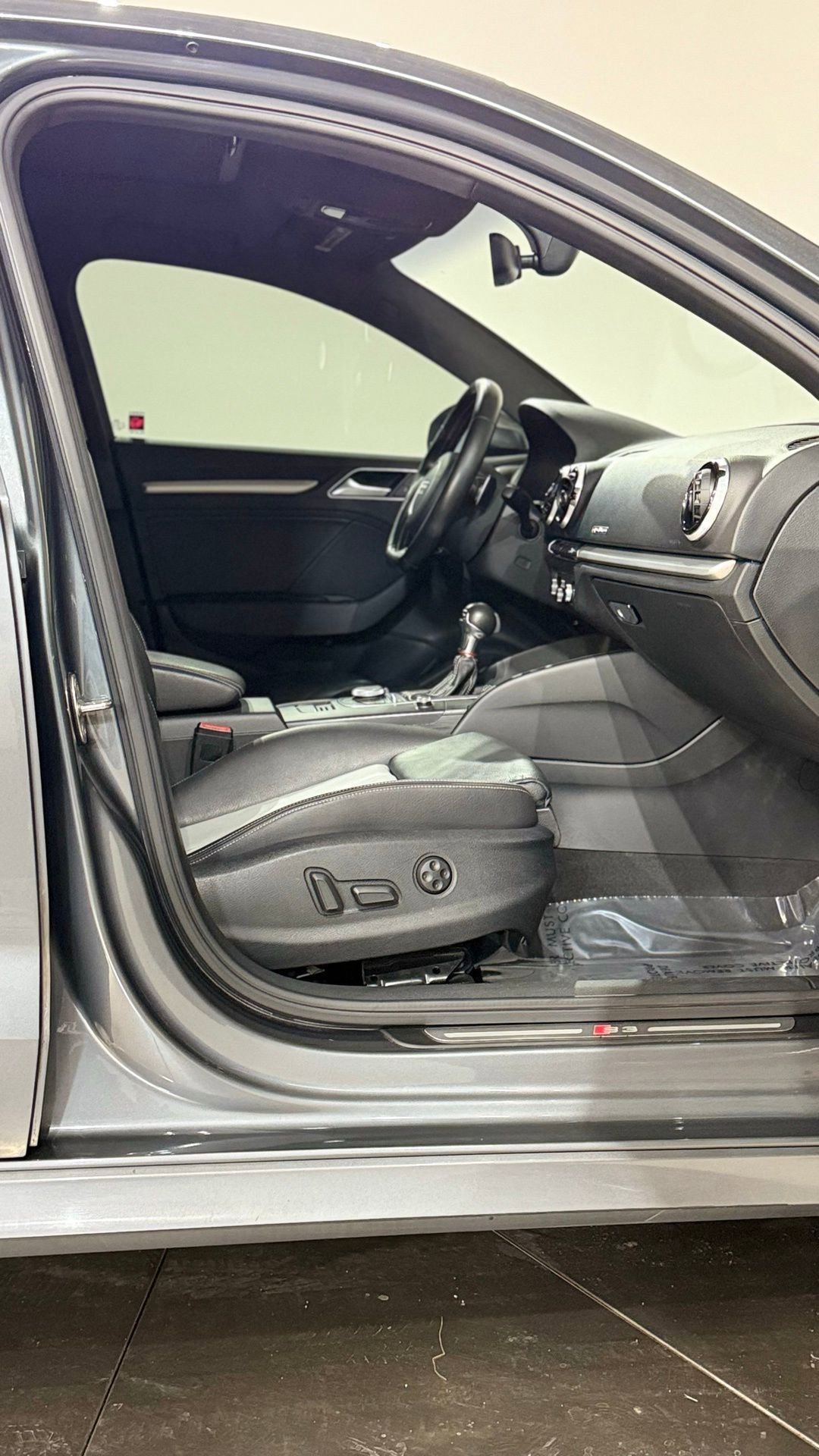 Used 2016 Audi S3 Premium Plus image 46