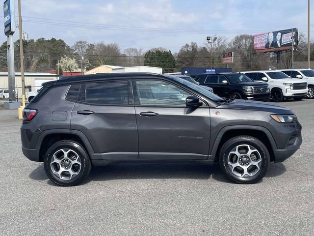 Used 2022 Jeep Compass Trailhawk w/ Sun and Sound Group image 2