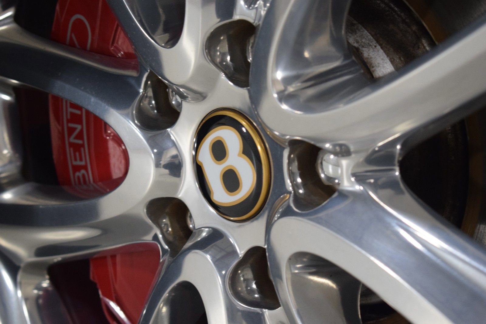 Used 2020 Bentley Continental GT image 16