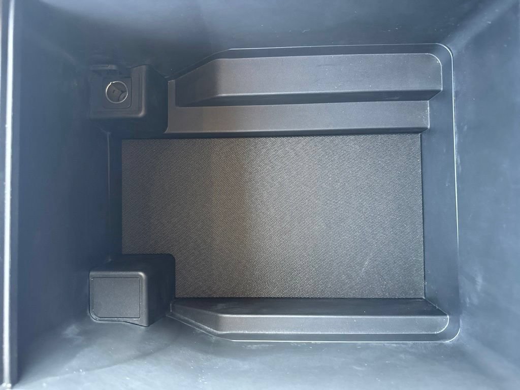 Used 2022 Ford Expedition Limited AWD/4WD image 46