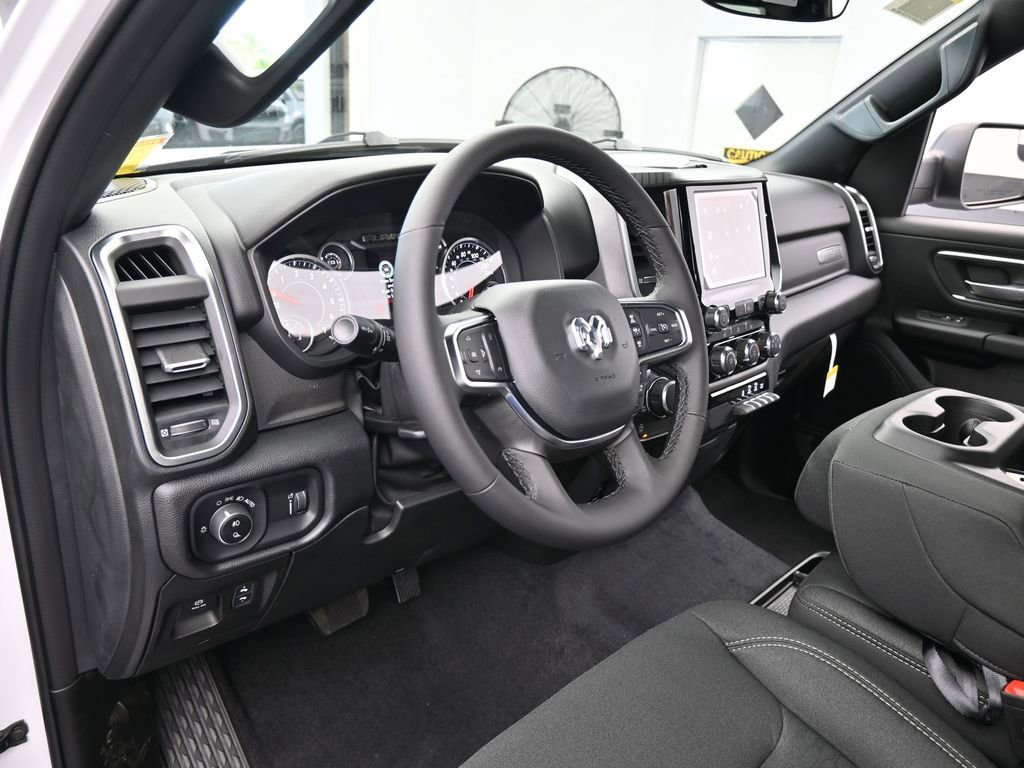 Used 2026 RAM 1500 Big Horn AWD/4WD image 10