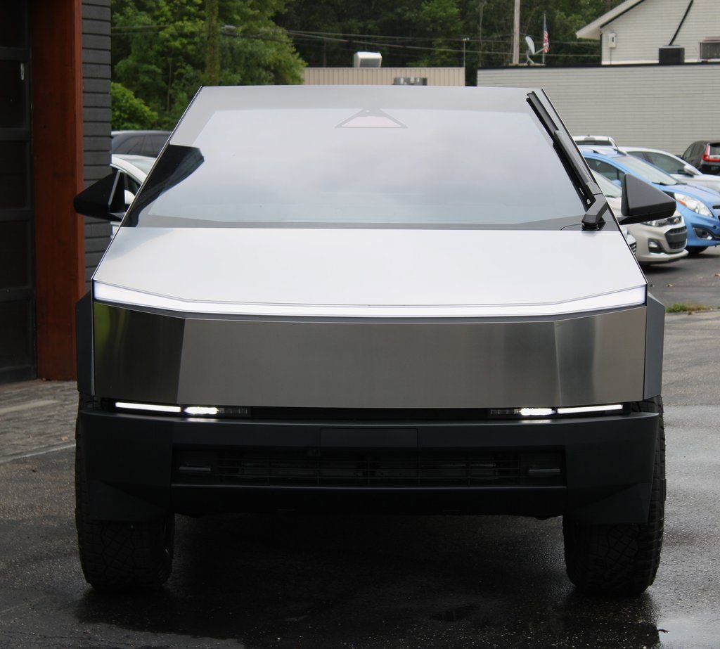 Used 2024 Tesla Cybertruck Cyberbeast image 13