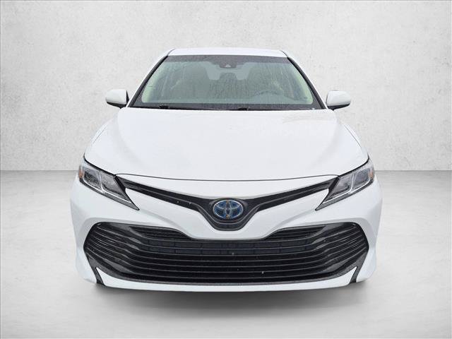Used 2018 Toyota Camry LE FWD image 2