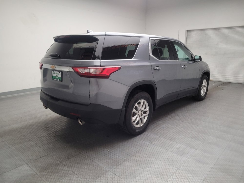 Used 2018 Chevrolet Traverse LS w/ LPO, Floor Liner Package AWD/4WD image 9