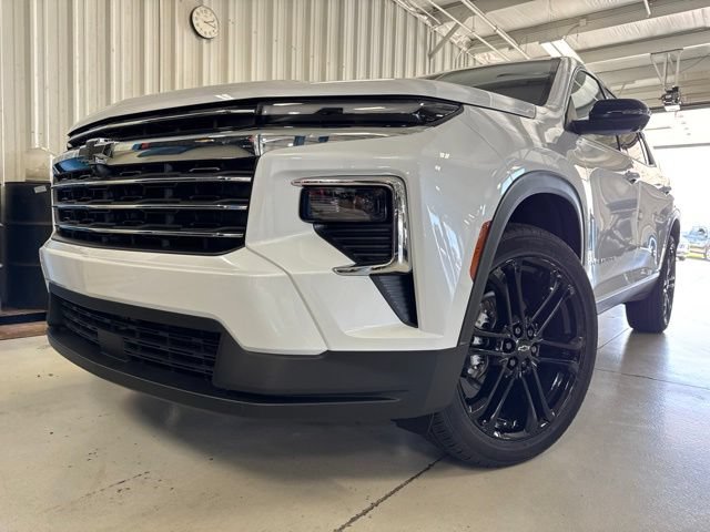 New 2027 Chevrolet Traverse LT w/ Driver Confidence Package AWD/4WD image 44