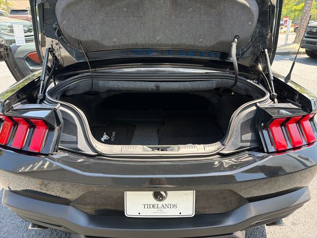 Used 2024 Ford Mustang Premium RWD image 10