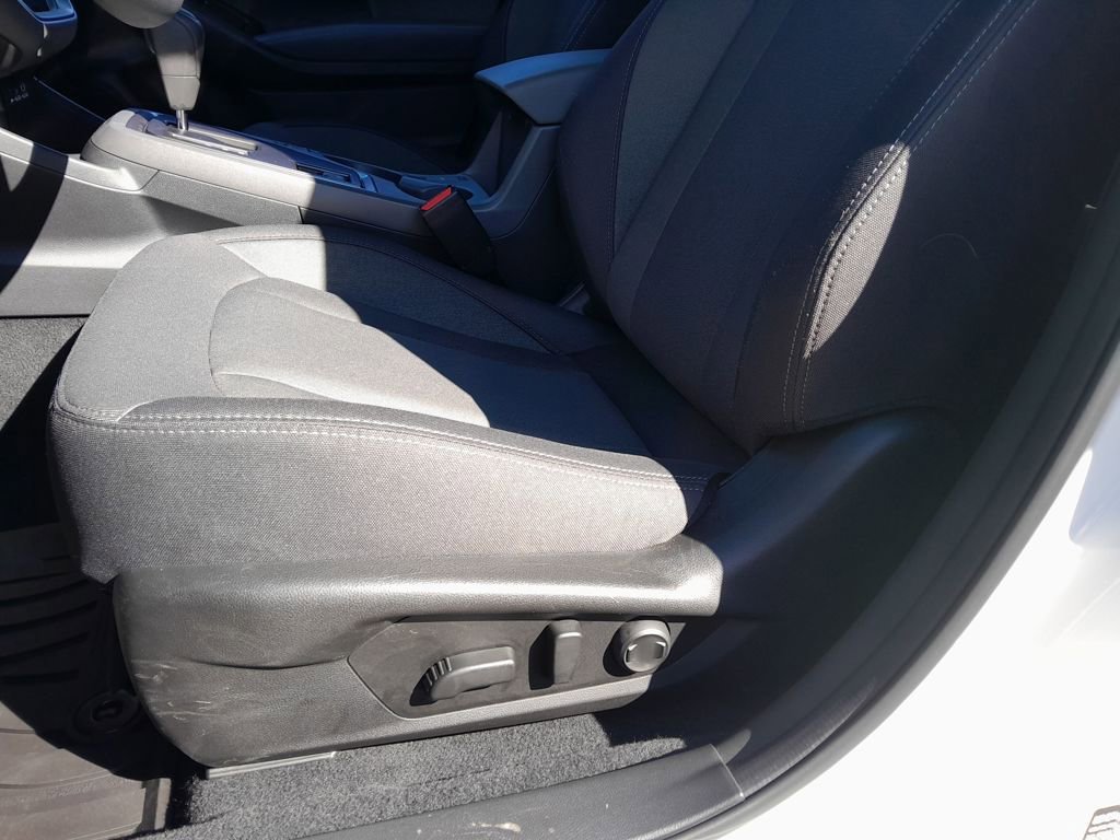 Certified 2025 Subaru Crosstrek 2.0i Premium image 13