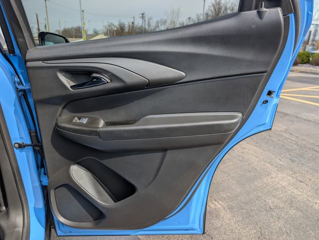 Used 2023 Chevrolet TrailBlazer RS w/ Sun and Liftgate Package image 18