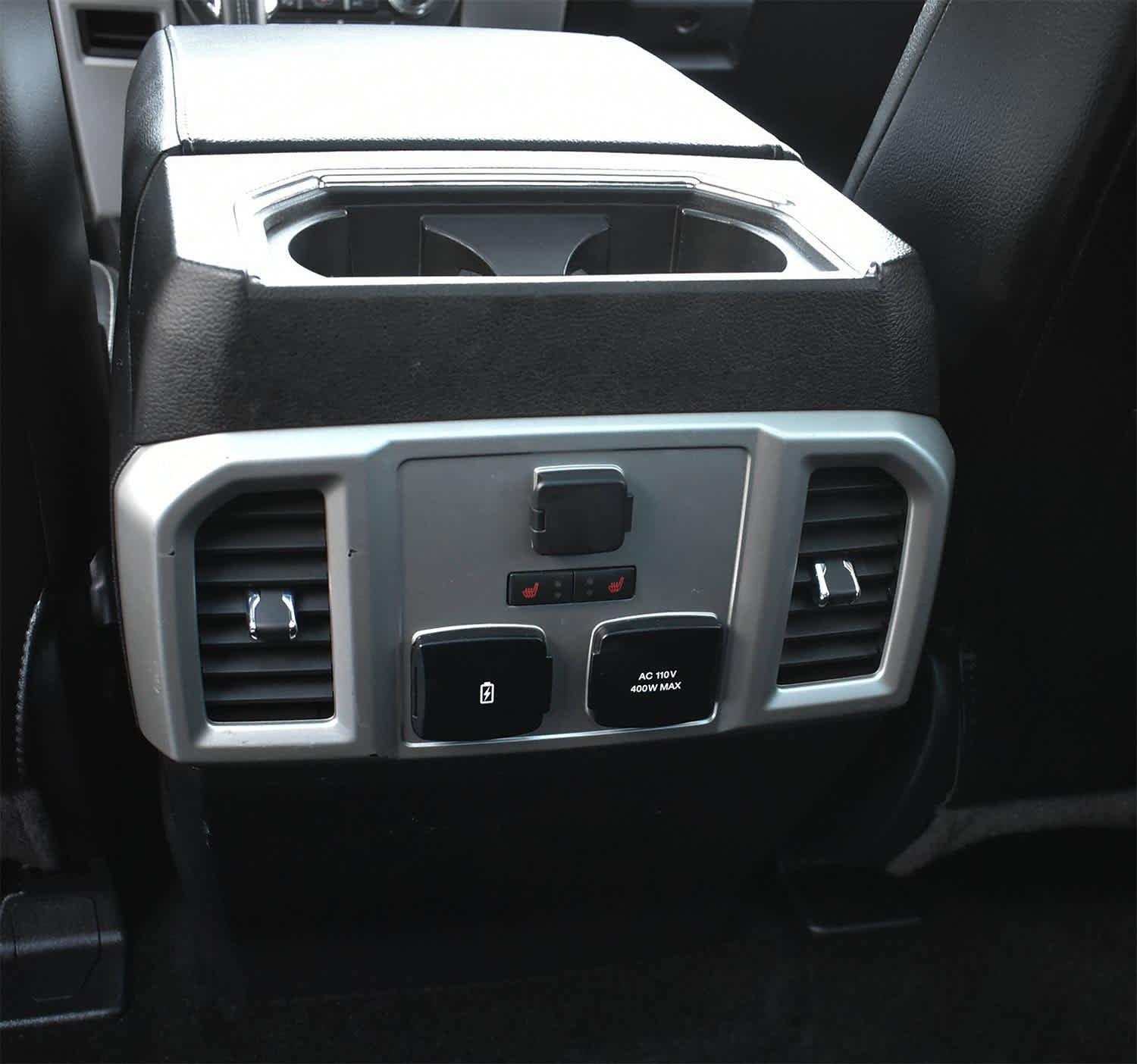 Used 2017 Ford F150 Lariat w/ Equipment Group 502A Luxury image 11