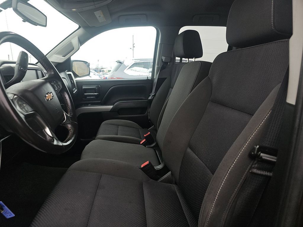 Used 2018 Chevrolet Silverado 1500 LT w/ All Star Edition image 10