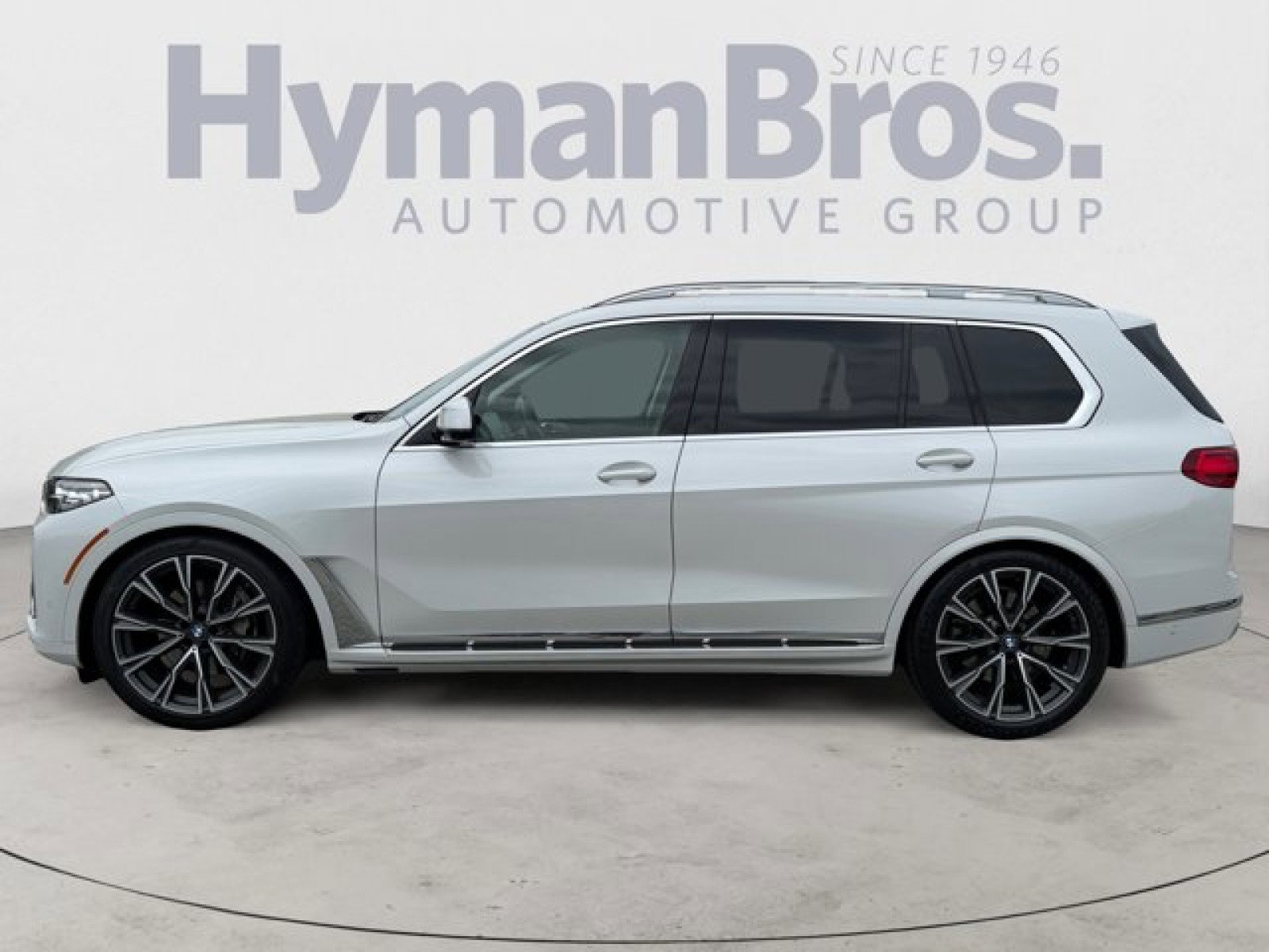 Used 2022 BMW X7 xDrive40i w/ Premium Package AWD/4WD image 6