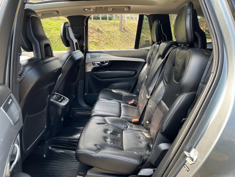 Used 2018 Volvo XC90 T6 Momentum w/ Convenience Package image 42