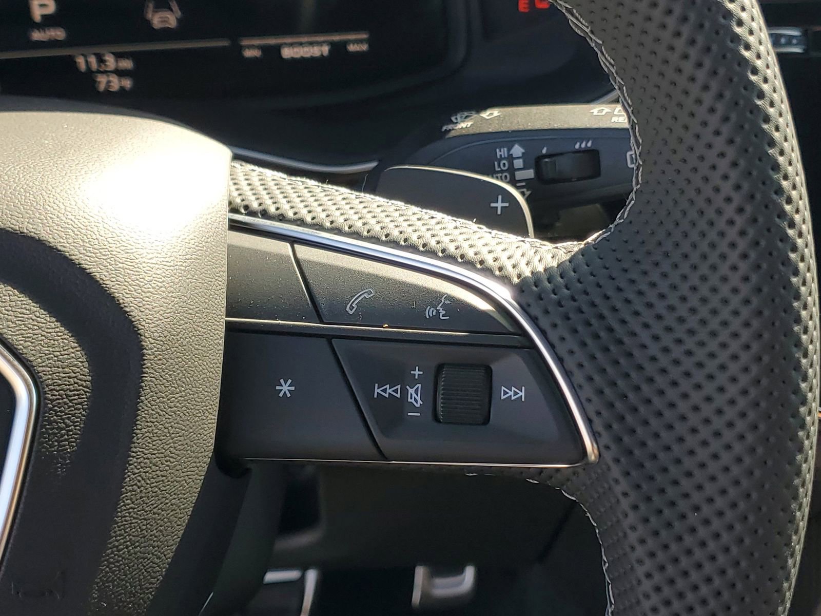 New 2026 Audi SQ7 Premium Plus image 25