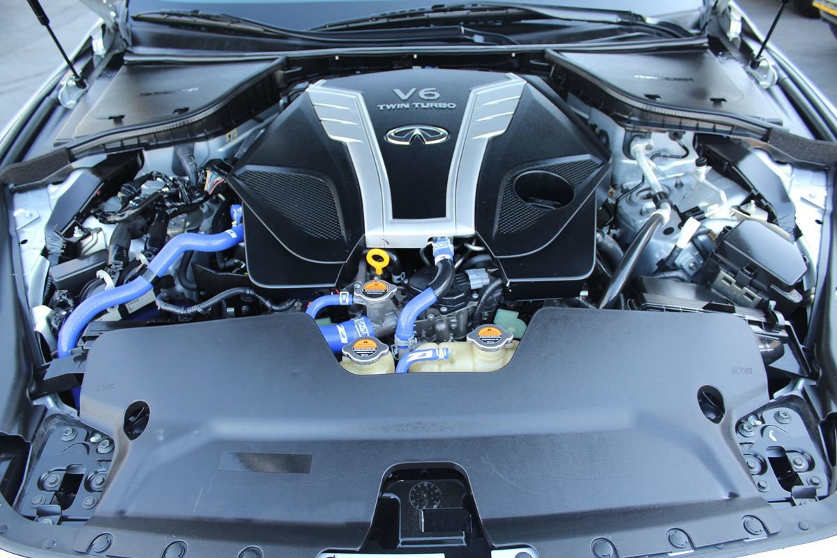 Used 2017 INFINITI Q60 3.0t w/ Premium Plus Package 3.0T RWD image 28