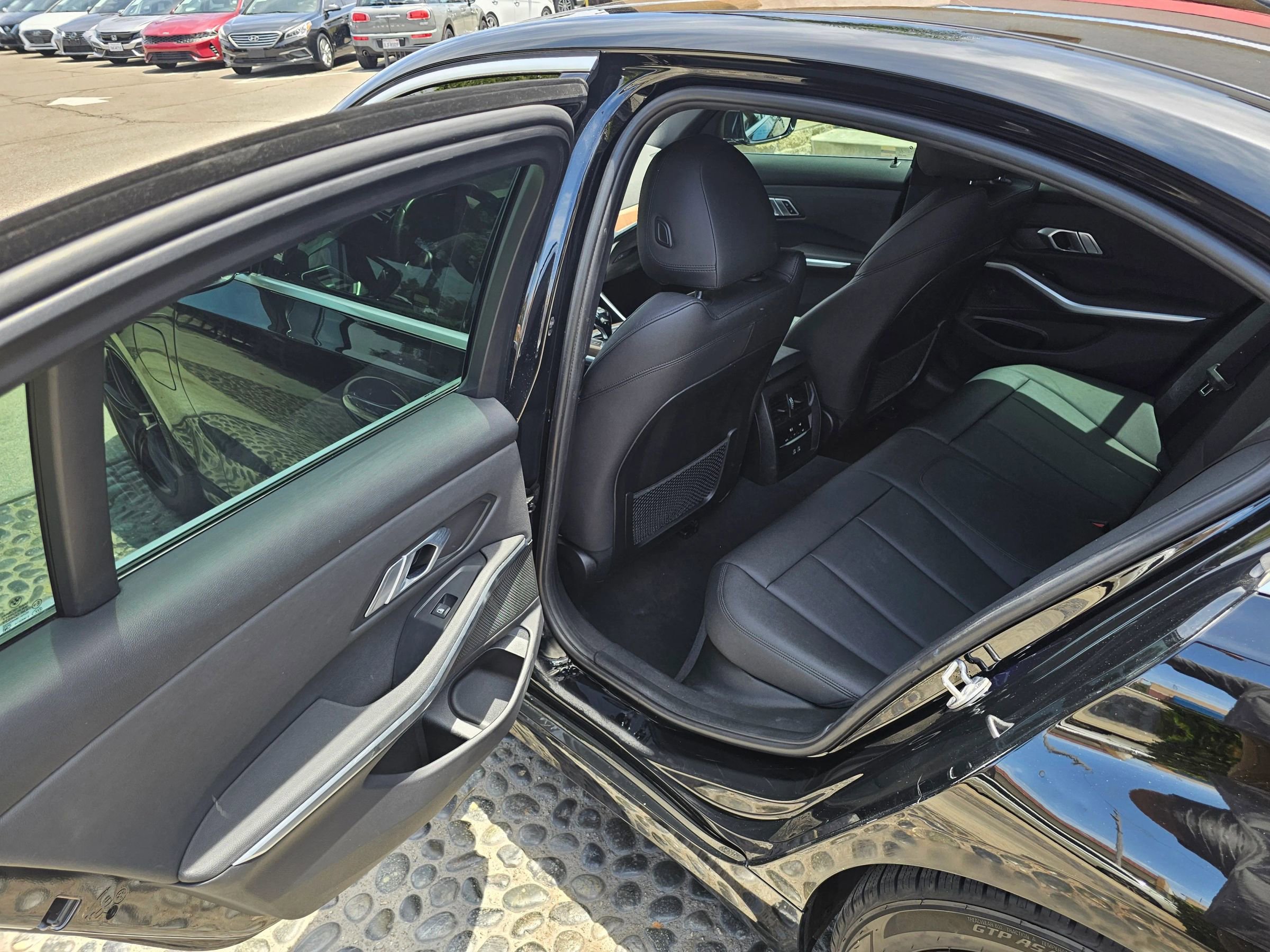 Used 2021 BMW 330e w/ Premium Package RWD image 22