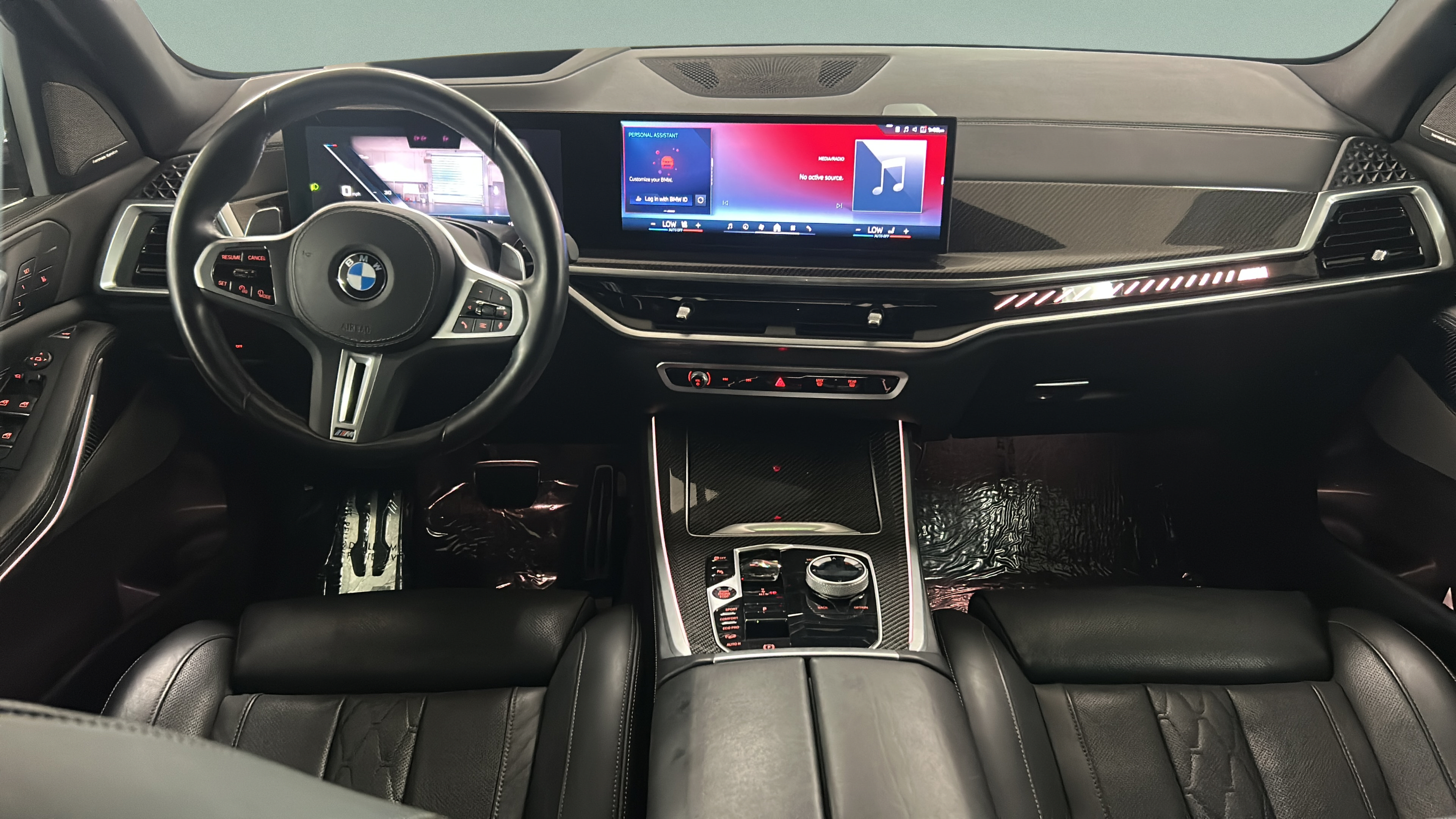 Used 2024 BMW X5 M60i AWD/4WD image 14