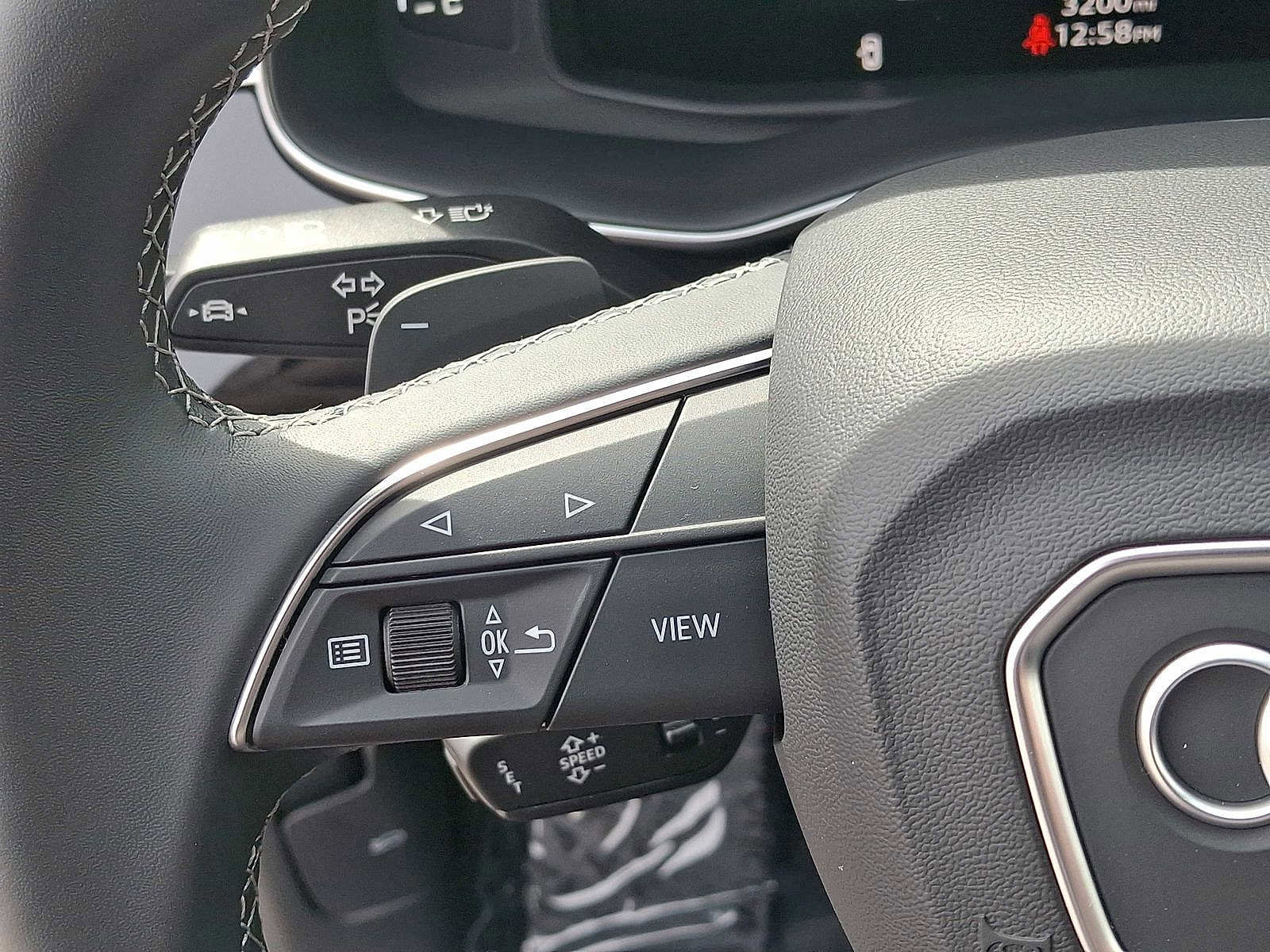 Certified 2025 Audi Q7 3.0T Premium Plus image 17