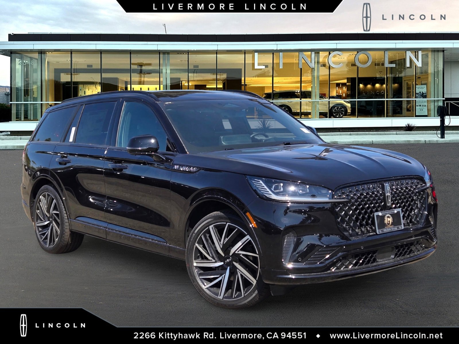 New 2025 Lincoln Aviator Black Label w/ Jet Appearance Package image 1