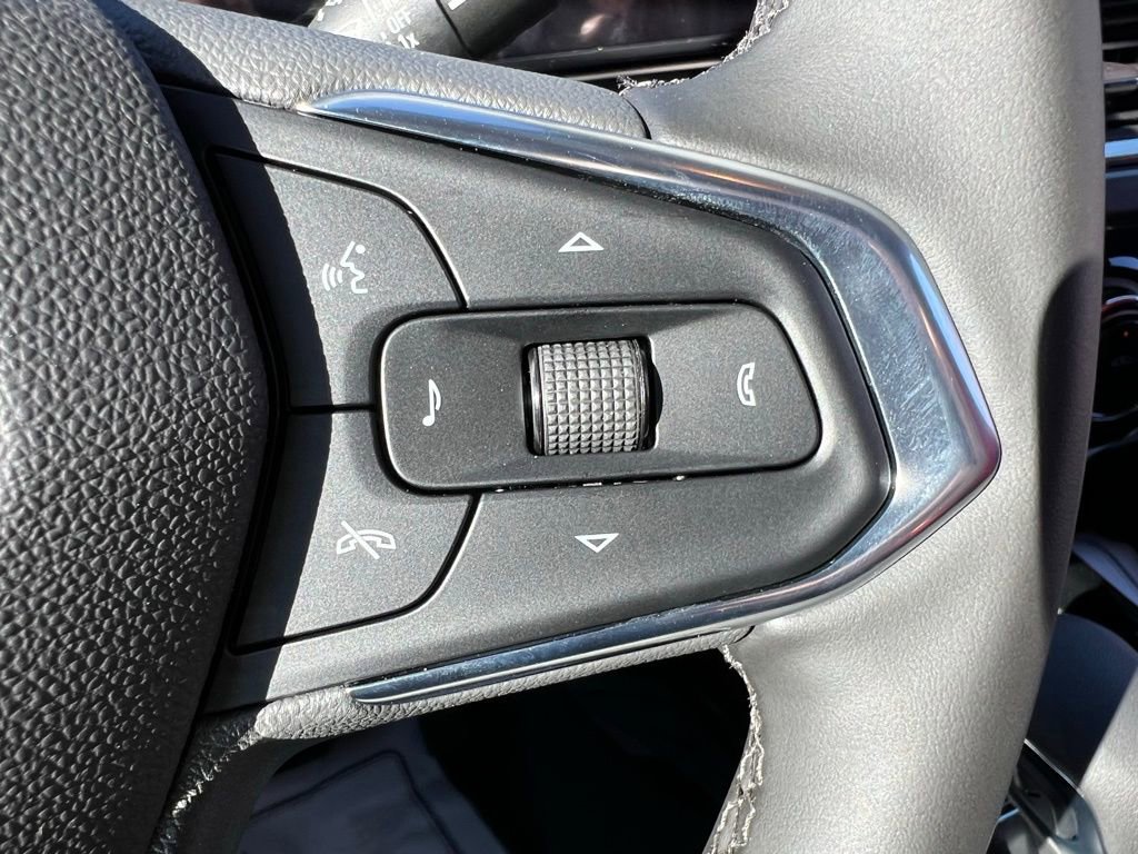 New 2026 Chevrolet Trax ACTIV w/ Sunroof Package image 13