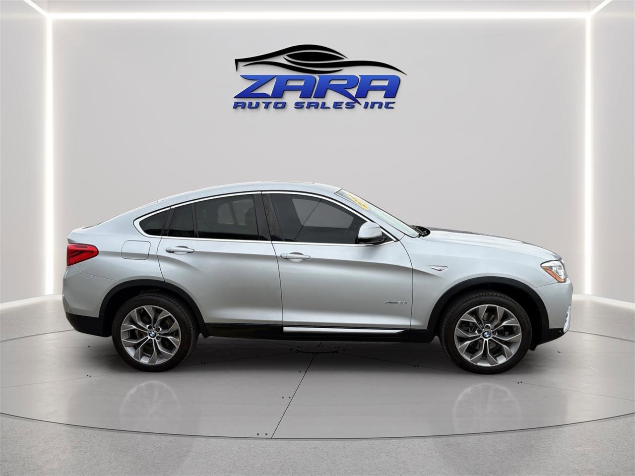 Used 2018 BMW X4 xDrive28i AWD/4WD image 8